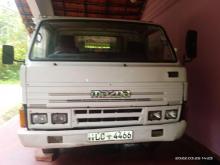 https://riyasewana.com/uploads/swaraj-mazda-tipar-158272717962.jpg