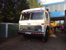 https://riyasewana.com/uploads/tata-10-wheel-10174329624.jpg