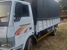 Tata 713 2011 Lorry