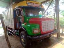Tata 1613 2000 Motorbike