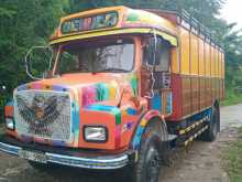 Tata 1613 2002 Lorry