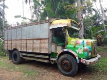 Tata 1613 2000 Lorry