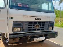 Tata 1615 Bowsers 2004 Lorry