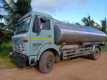 Tata 1615 Bowser 2011 Lorry
