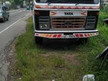 https://riyasewana.com/uploads/tata-1615-lorry-3141331455.jpg