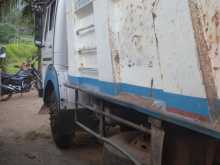 https://riyasewana.com/uploads/tata-1615-tipper-2011-616560212242.jpg