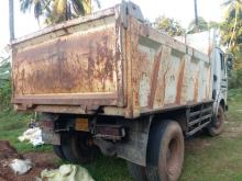 https://riyasewana.com/uploads/tata-1615-tipper-231805216294.jpg