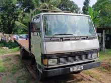 Tata 713 2000 Lorry