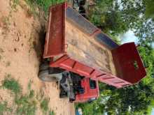 https://riyasewana.com/uploads/tata-713-tipper-2011-138200912322.jpg