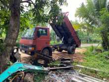 Tata 713 Tipper 2011 Lorry