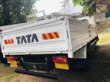 https://riyasewana.com/uploads/tata-809-198561922102.jpg