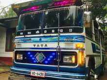 Tata 909 1988 Bus