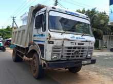 https://riyasewana.com/uploads/tata-comin-tipper-2011-2016570412743.jpg