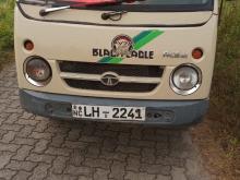 Tata Dimo Batta 2010 Lorry