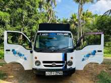 Tata Dimo Batta 2009 Lorry