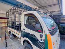 Tata Dimo Batta 2010 Lorry