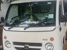 Tata Dimo Batta 2007 Lorry
