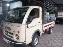 Tata Dimo Batta 2011 Lorry