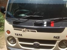 Tata Dimo Batta 2010 Lorry