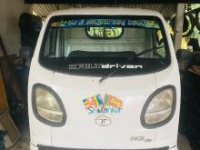 Tata Dimo Batti 2011 Lorry