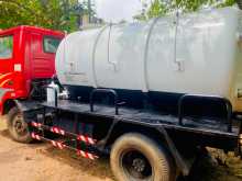 Tata Gully Bowser 2012 Lorry