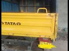 https://riyasewana.com/uploads/tata-lorry-7509544273.jpg