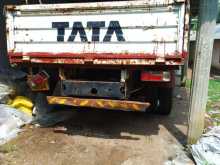 https://riyasewana.com/uploads/tata-lpt-141114104243.jpg