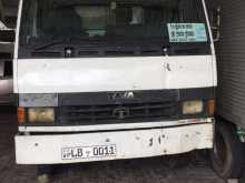 Tata Dimo Batta 2005 Lorry