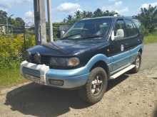 https://riyasewana.com/uploads/tata-safari-22134104422.jpg