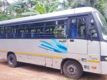 https://riyasewana.com/uploads/tata-star-bus-2019-1511264112433.jpg