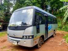 https://riyasewana.com/uploads/tata-star-bus-2019-1511264112604.jpg