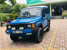 https://riyasewana.com/uploads/tata-sumo-2003-1015444112554.jpg