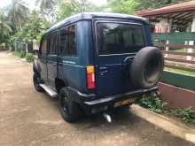 https://riyasewana.com/uploads/tata-sumo-301314544193.jpg