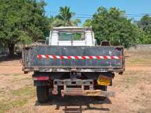 https://riyasewana.com/uploads/tata-tata-407-2014-2610065312234.jpg
