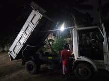 Tata Tipper 2010 Lorry