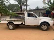 https://riyasewana.com/uploads/tata-tata-xenon-25932034313.jpg