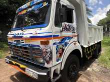 https://riyasewana.com/uploads/tata-tipper-135570922422.jpg