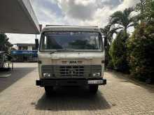https://riyasewana.com/uploads/tata-tipper-148002822693.jpg