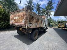 https://riyasewana.com/uploads/tata-tipper-148013424202.jpg