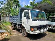 Tata Tipper 2006 Lorry