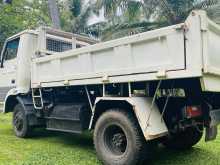 https://riyasewana.com/uploads/tata-tipper-2016201622353.jpg