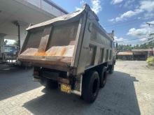 https://riyasewana.com/uploads/tata-tipper-214451025002.jpg