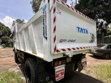 https://riyasewana.com/uploads/tata-tipper-36365724263.jpg