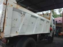 https://riyasewana.com/uploads/tata-tipper-7205906776.jpg