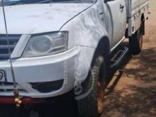 https://riyasewana.com/uploads/tata-xenon-12115246440279.jpg