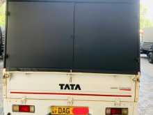 https://riyasewana.com/uploads/tata-xenon-12120725646.jpg