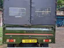 https://riyasewana.com/uploads/tata-xenon-2016-2415425512893.jpg