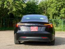 https://riyasewana.com/uploads/tesla-3-30104603593.jpg