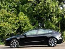 https://riyasewana.com/uploads/tesla-model-3-2012410722.jpg