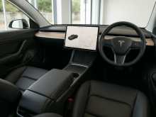 https://riyasewana.com/uploads/tesla-model-3-2205931193.jpg